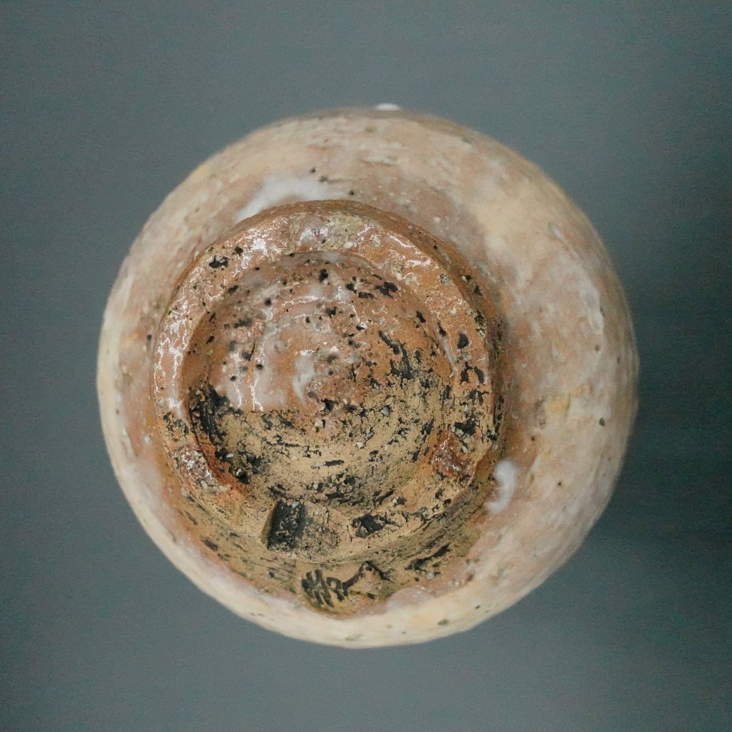 Vintage Japanese Hagi ware Matcha bowl by Hidehachi Fukutomi